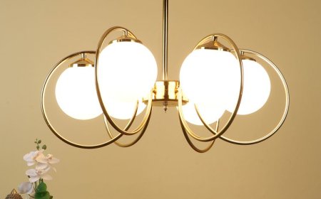 How Chandeliers Can Instantly Elevate Your Home’s Ambience