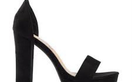 Why Block Heels Are a Closet Essential Today