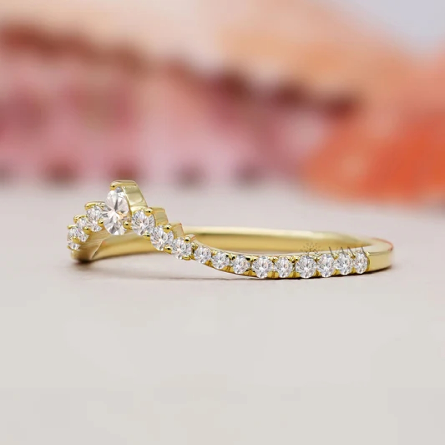 Brilliantly Yours: Lab-Grown Diamond Band Collection