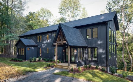 Inspiring Comfort with Modern Farmhouse Plans