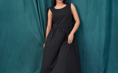 Top Trends in Western Dress for Girls in Pakistan