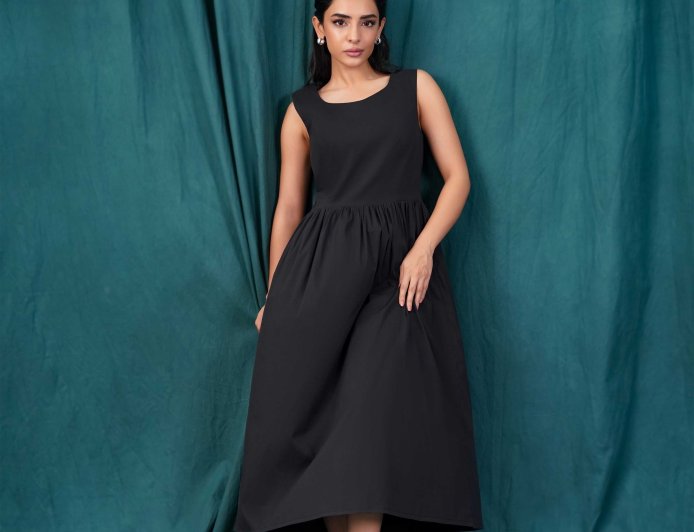 Top Trends in Western Dress for Girls in Pakistan