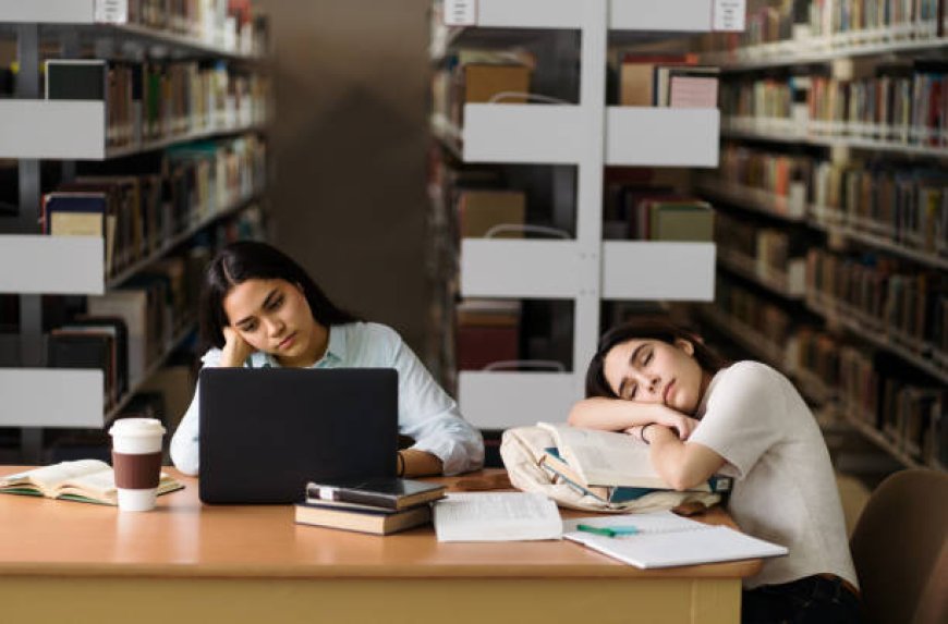 The Ultimate Guide to Essay Writing Services: A Helping Hand for Students