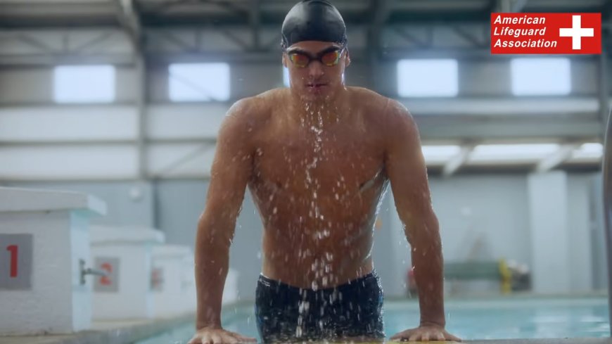 Join a Lifeguard Class Today with American Lifeguard USA Experts